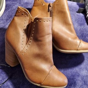 Lauren Conrad booties